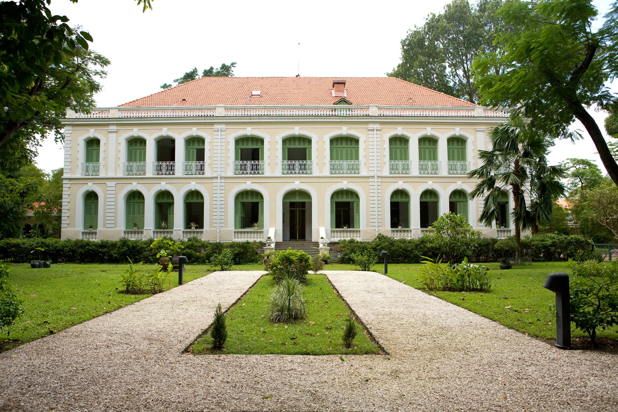 150-year-old French consulate edifice in Ho Chi Minh City opens to